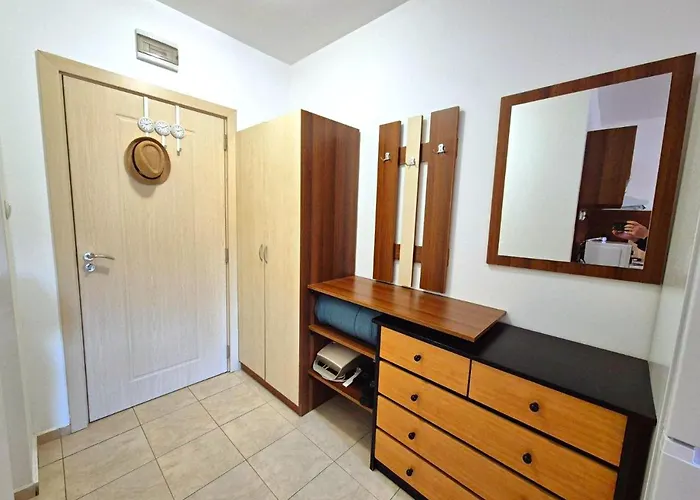 Complex Rose Slantchev Briag